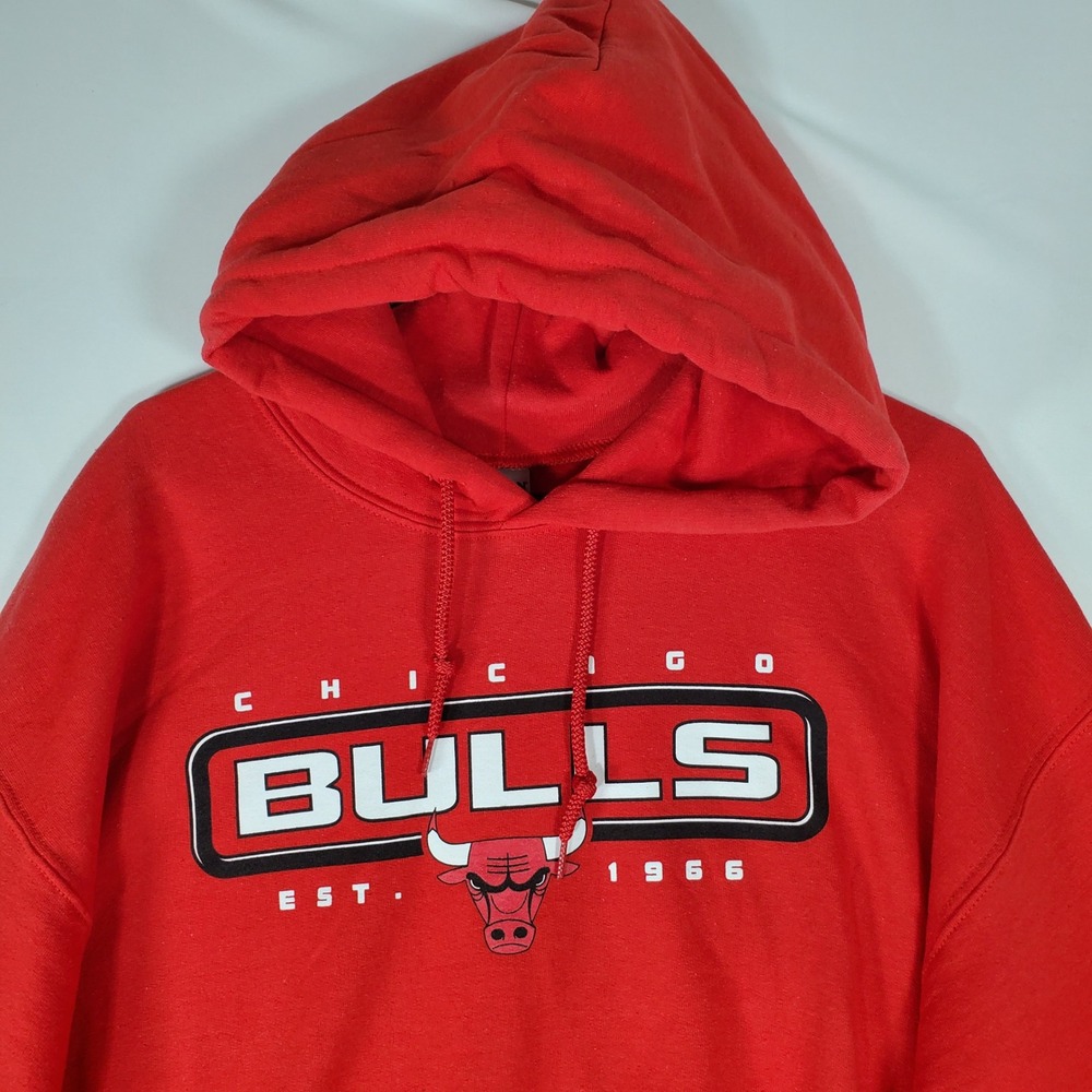 NBA Chicago Bulls Hoodie Mens Large Red Gildan Heavy Blend Pullover Graphic